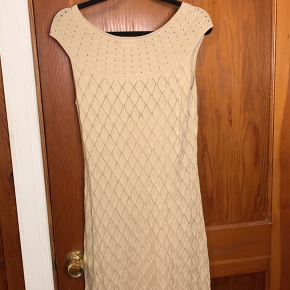 Light weight sweater dress - Picture 4 of 5